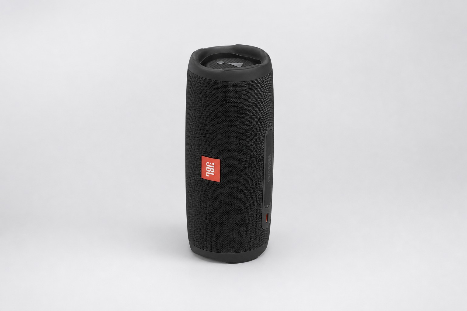 JBL Charge 5 Portable Waterproof Bluetooth Speaker with Built-in Powerbank - Black